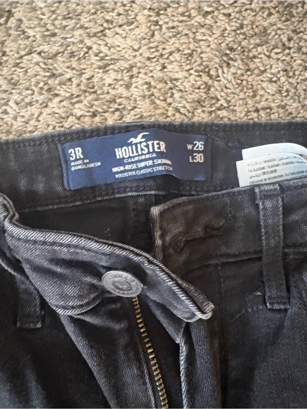 Hollister Women's Black High-Rise Skinny Jeans